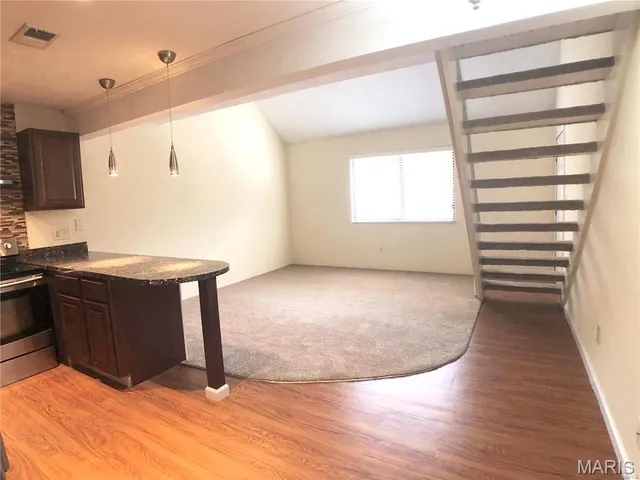 $1,345 | 425 Ponderosa Avenue, Unit 7, O'Fallon, IL 62269
