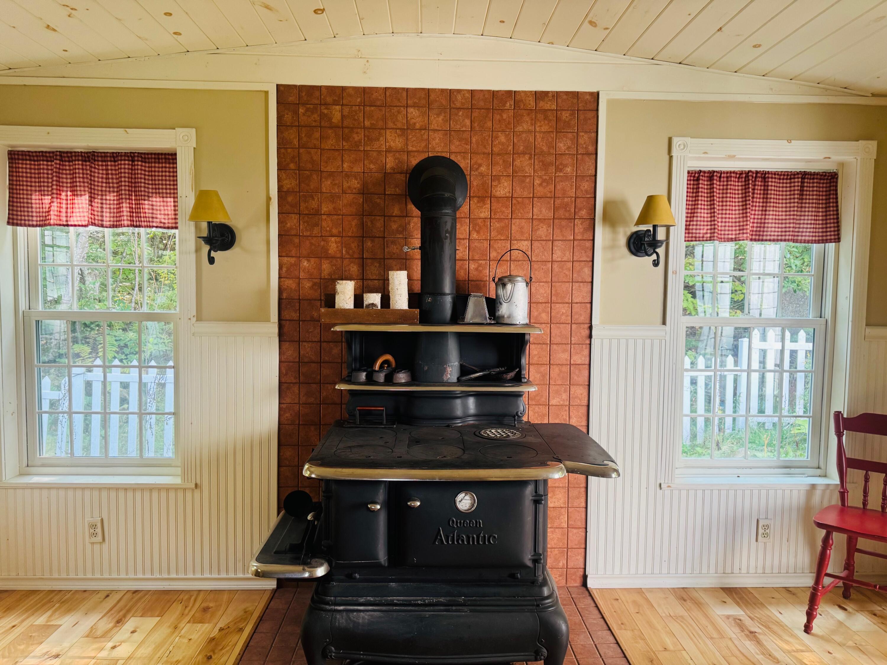 184 Station Road Sherman, ME 04776 - Photo 13 of 32 IMG_2171