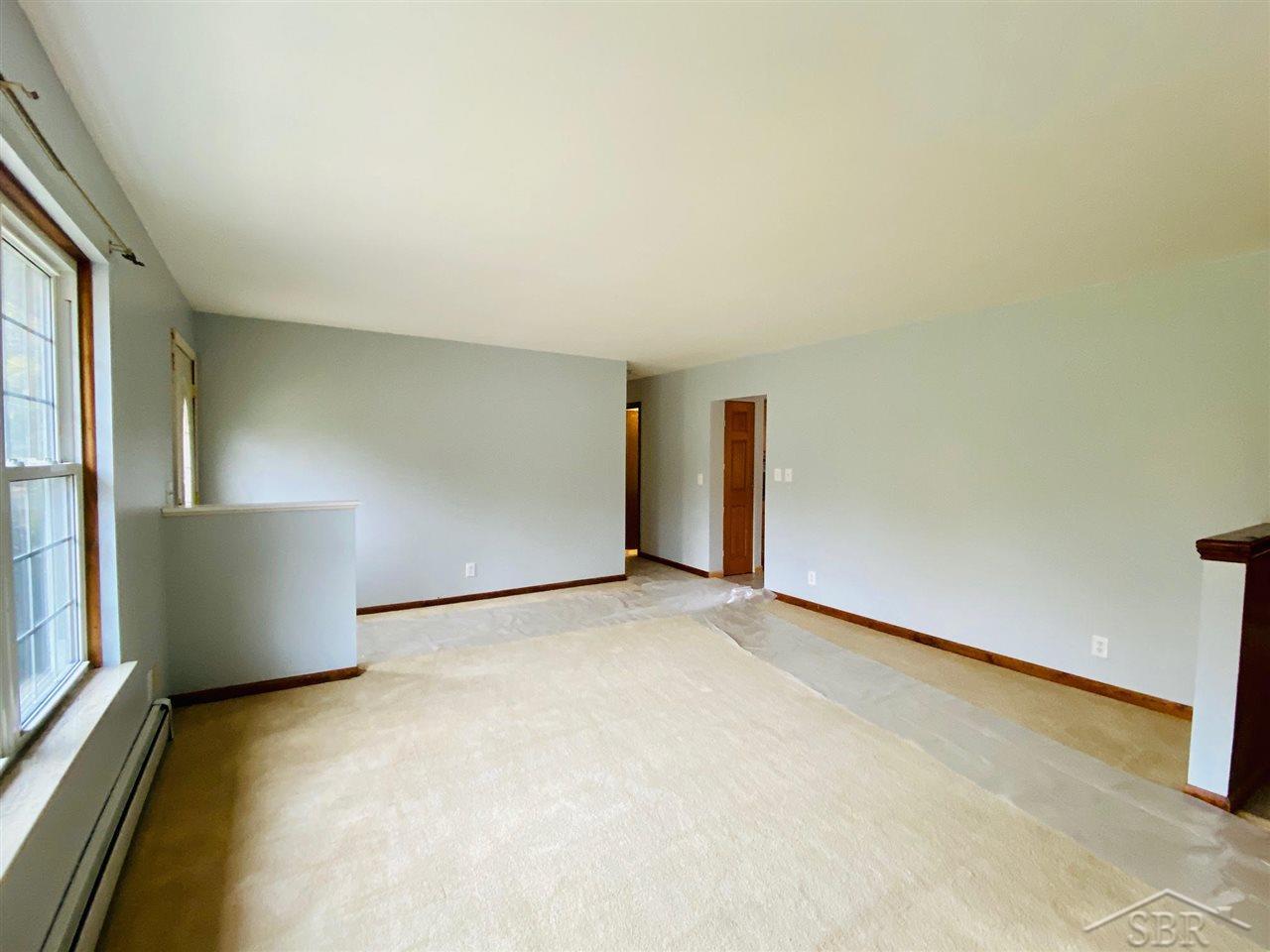 286 North Gleaner Road Saginaw, MI 48609 - Photo 3 of 21