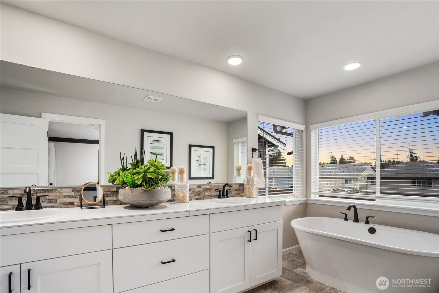 1112 68th Loop Southeast, Unit 8 Tumwater, WA 98501 - Photo 19 of 25
