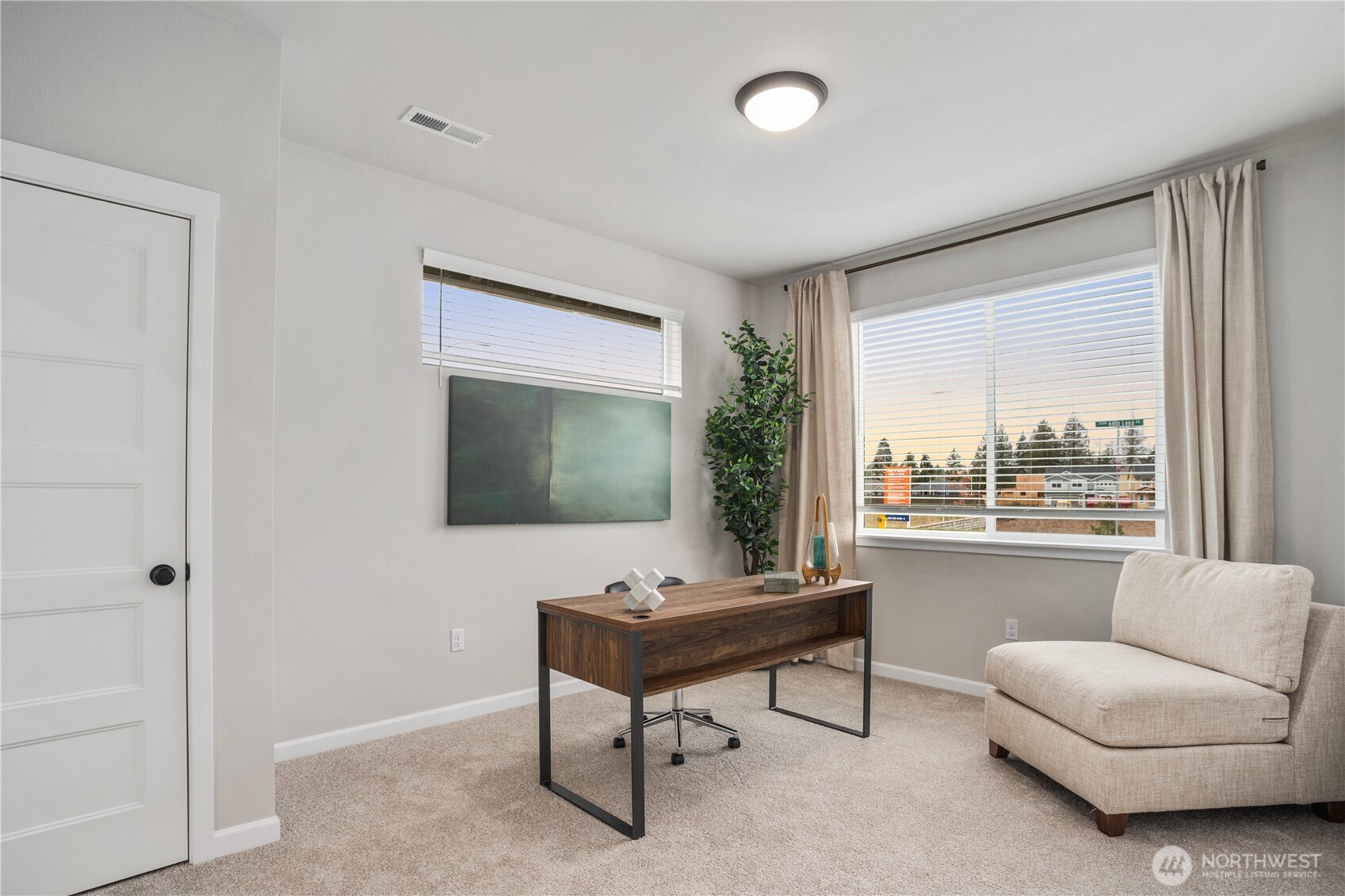 1112 68th Loop Southeast, Unit 8 Tumwater, WA 98501 - Photo 2 of 25