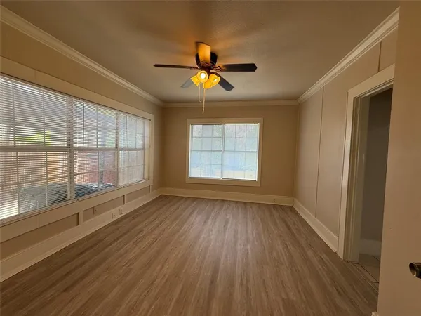 $1,875 | 3016 James Avenue, Fort Worth, TX 76110
