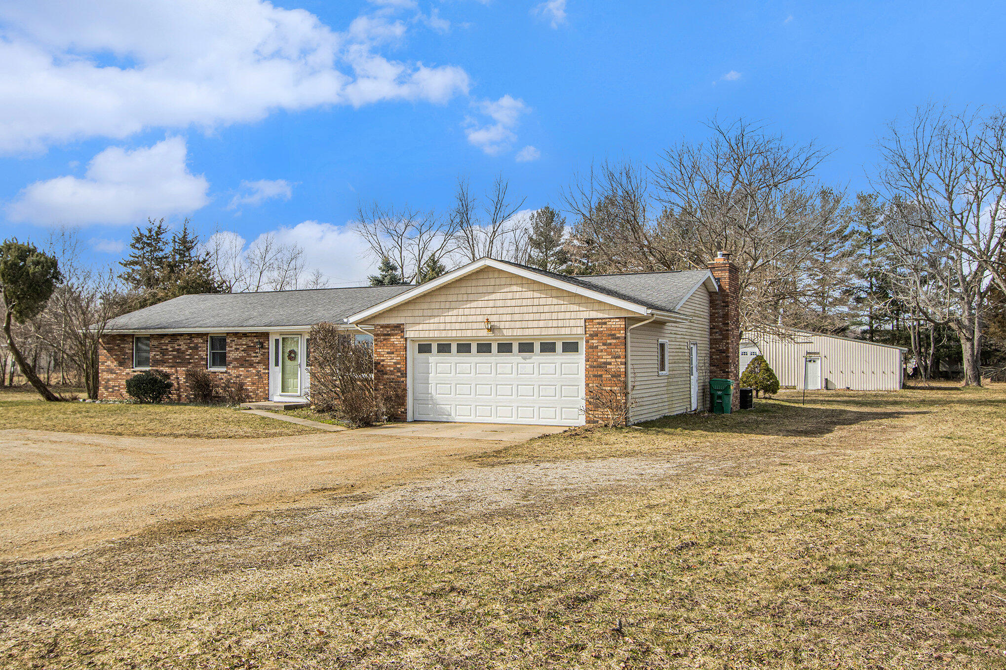 52700 Highway 131 Three Rivers, MI 49093 - Photo 4 of 28 003_52700us131_46