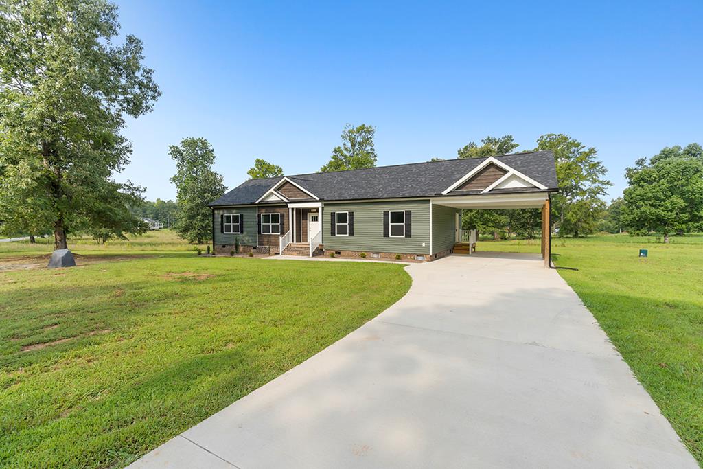1039 Scurry Church Road Chappells, SC 29037 - Photo 1 of 19 Gallery Image 1
