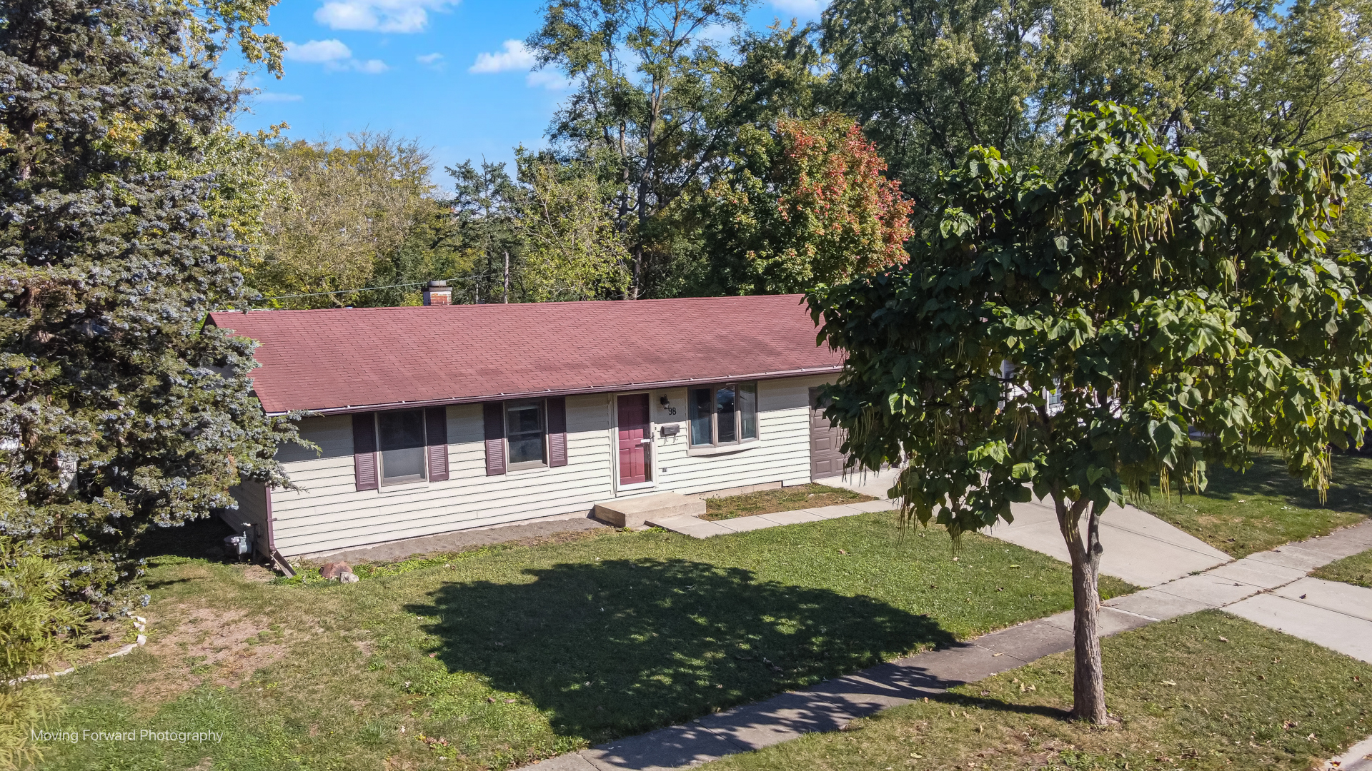 98 Glendale Road Buffalo Grove, IL 60089 - Photo 1 of 34 Gallery Image 1