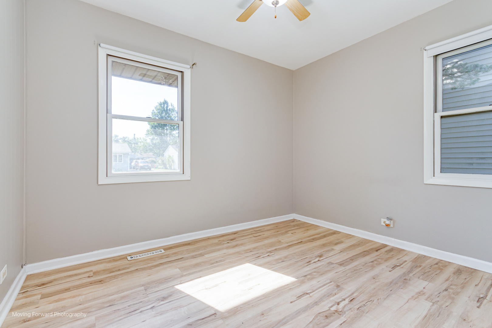 98 Glendale Road Buffalo Grove, IL 60089 - Photo 21 of 34 Gallery Image 21