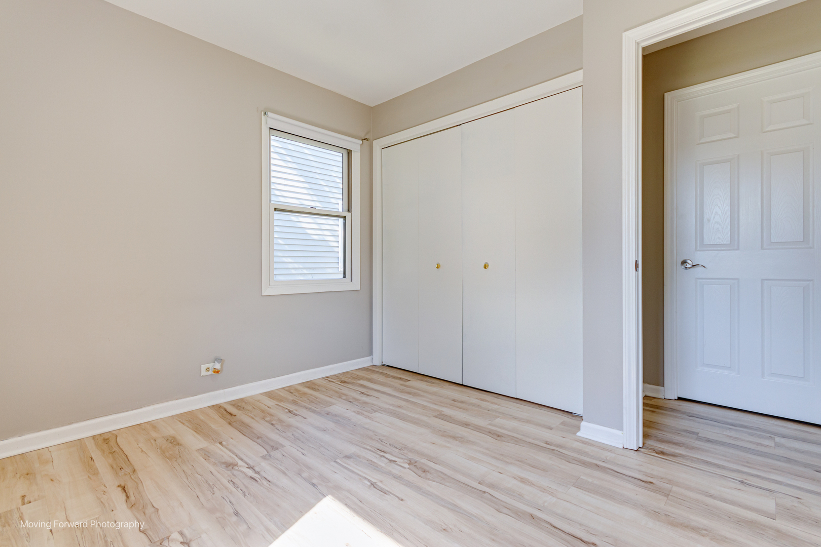 98 Glendale Road Buffalo Grove, IL 60089 - Photo 23 of 34 Gallery Image 23
