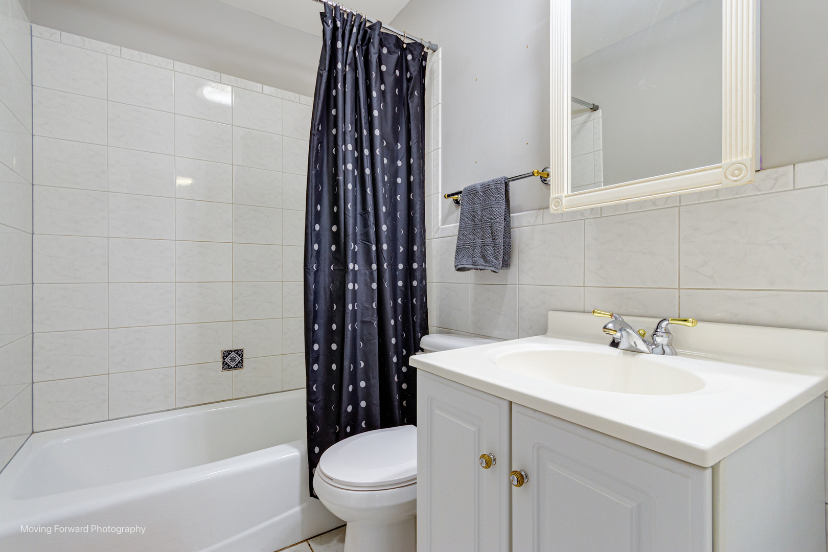 98 Glendale Road Buffalo Grove, IL 60089 - Photo 24 of 34 Gallery Image 24