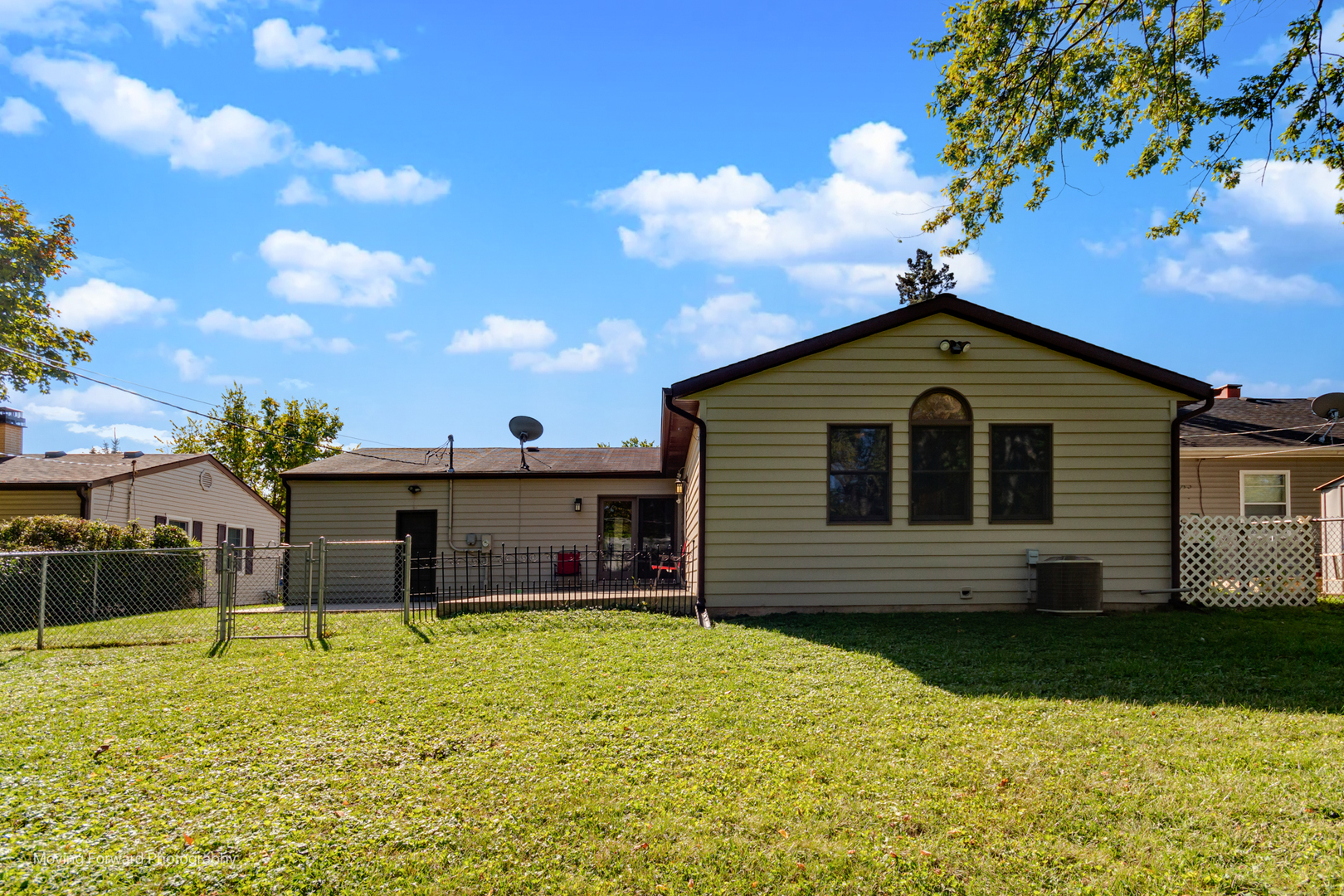 98 Glendale Road Buffalo Grove, IL 60089 - Photo 30 of 34 Gallery Image 30