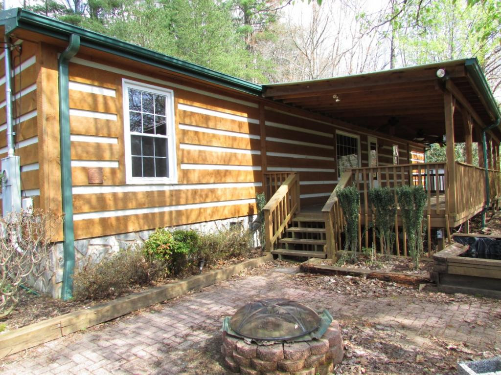 113 Bowman Road Unicoi, TN 37692 - Photo 1 of 16 Photo 1