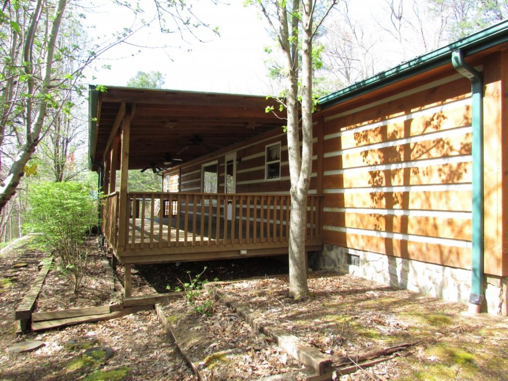 113 Bowman Road Unicoi, TN 37692 - Photo 3 of 16 Photo 3