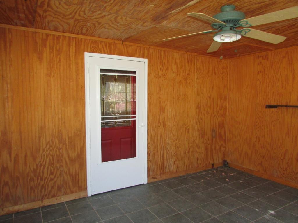 113 Bowman Road Unicoi, TN 37692 - Photo 7 of 16 Photo 7