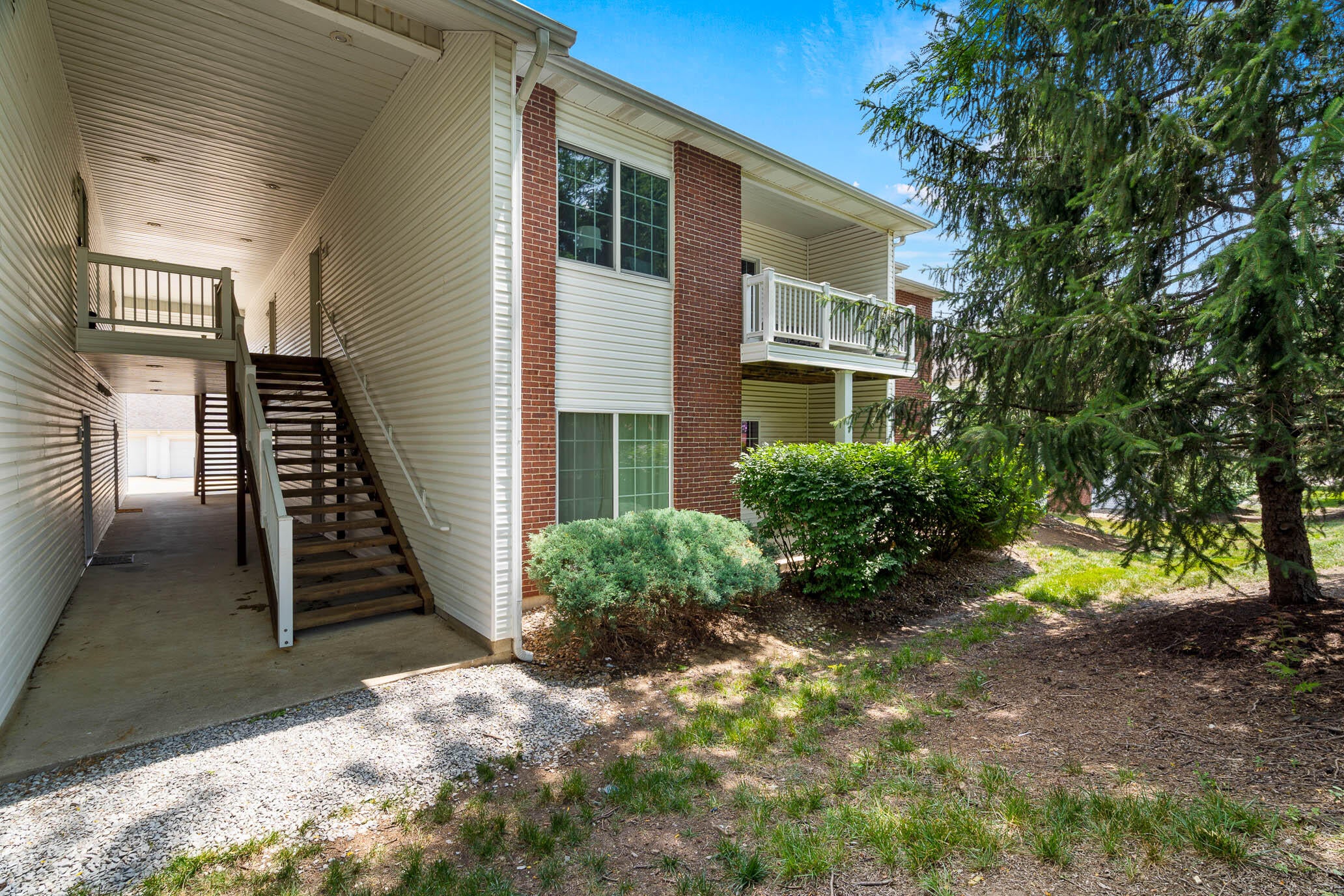 1115 Kennesaw Ridge Road, Unit 207 Columbia, MO 65202 - Photo 1 of 1
