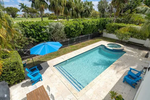 $3,590,000 | 707 West 54th Street, Miami Beach, FL 33140