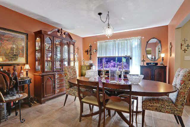 10237 Longview Drive West Foley, AL 36535 - Photo 3 of 28 Dining Room