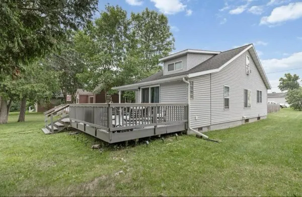 $195,000 | 306 Ekman Avenue, Marble, MN 55764