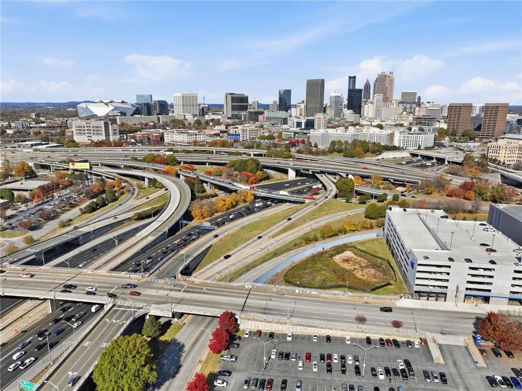 502 Pryor Street Southwest, Unit 328 Atlanta, GA 30312 - Photo 43 of 46 a view of a city