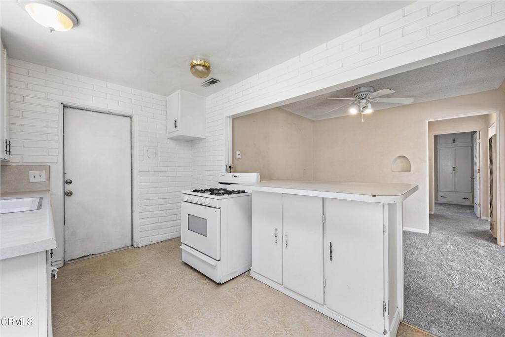 616 Ray Street Bakersfield, CA 93308 - Photo 14 of 38 16-Illuminate Photography - 616 Ray St -