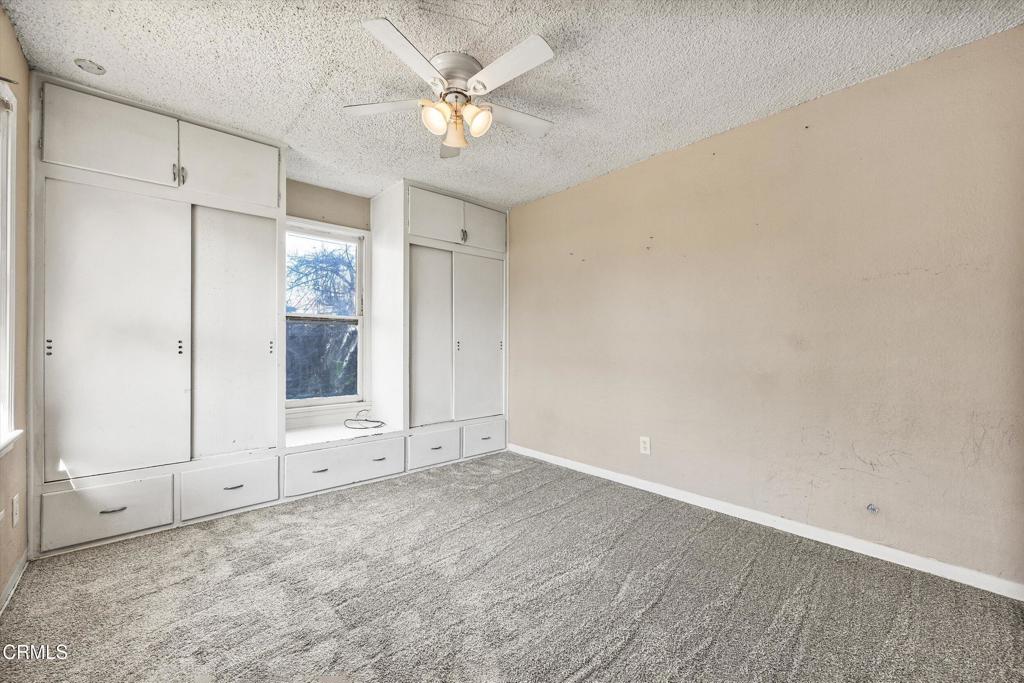 616 Ray Street Bakersfield, CA 93308 - Photo 17 of 38 19-Illuminate Photography - 616 Ray St -