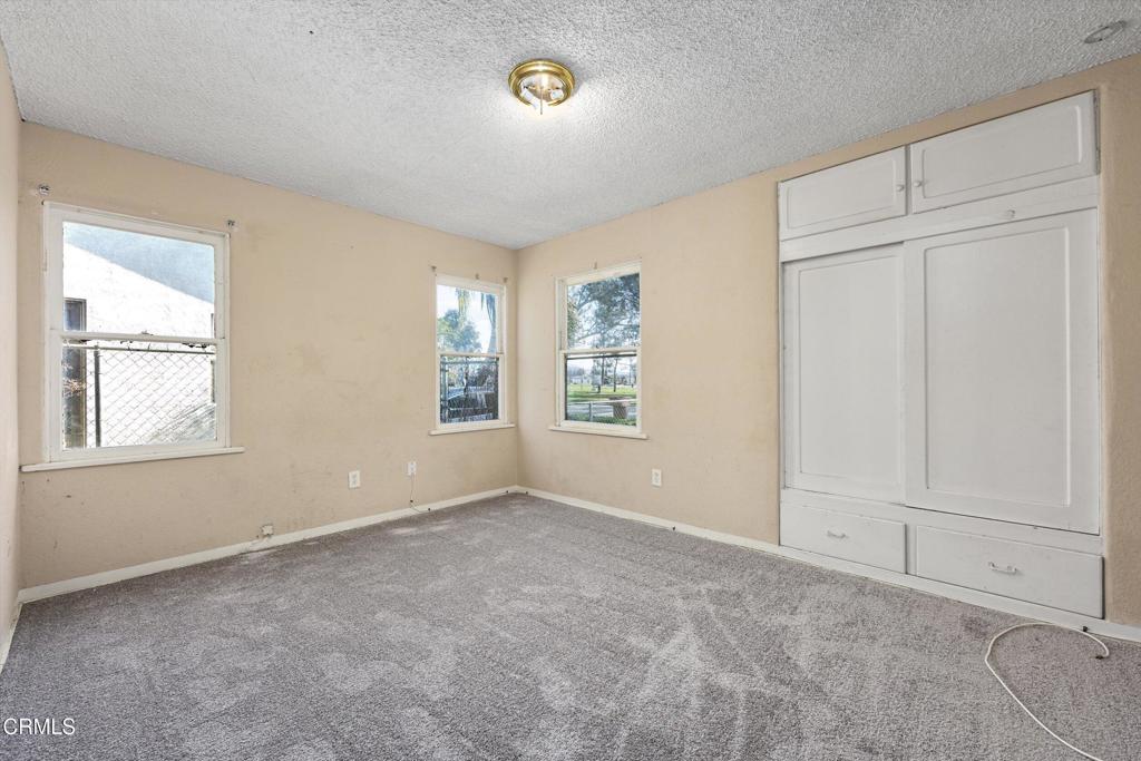 616 Ray Street Bakersfield, CA 93308 - Photo 25 of 38 29-Illuminate Photography - 616 Ray St -