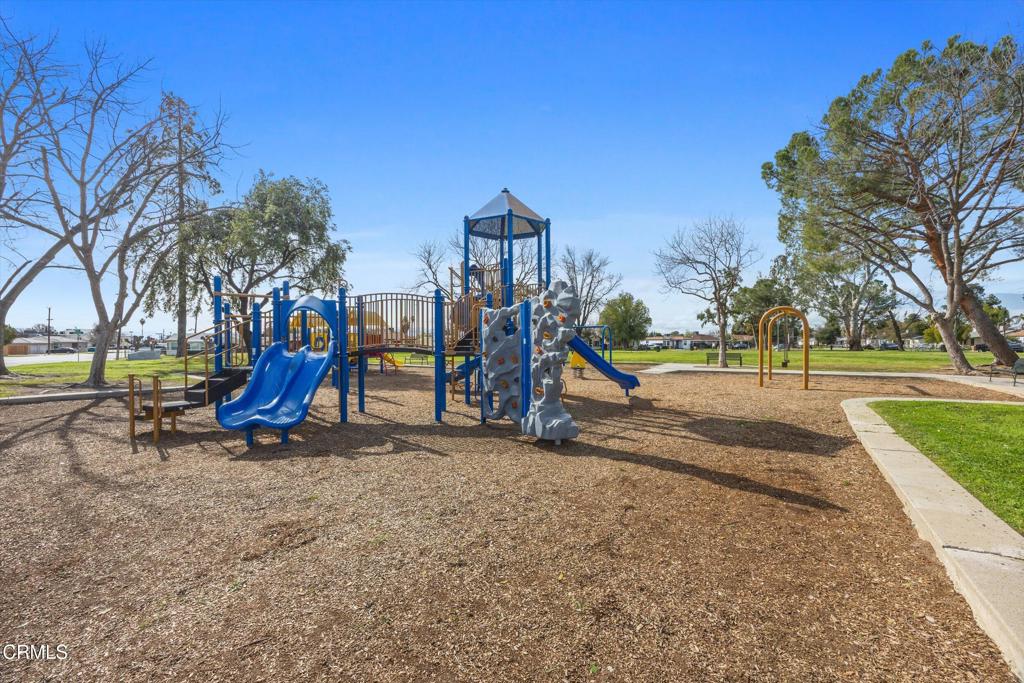 616 Ray Street Bakersfield, CA 93308 - Photo 38 of 38 42-Illuminate Photography - 616 Ray St -