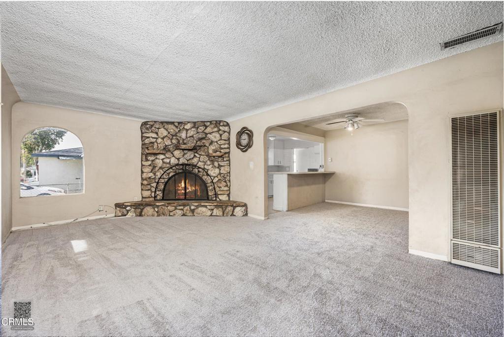 616 Ray Street Bakersfield, CA 93308 - Photo 4 of 38 06-Illuminate Photography - 616 Ray St -