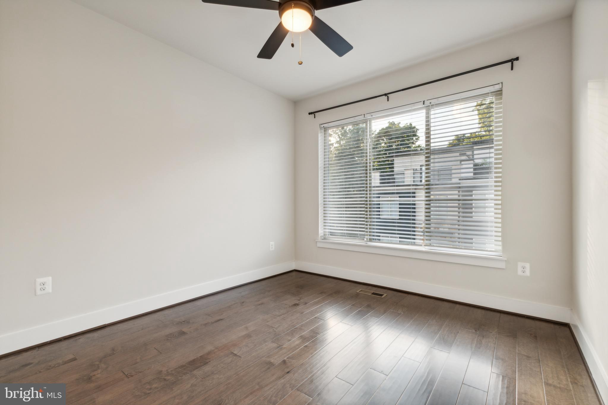 2883 Lowen Valley Road Alexandria, VA 22303 - Photo 19 of 39 Gallery Image 19
