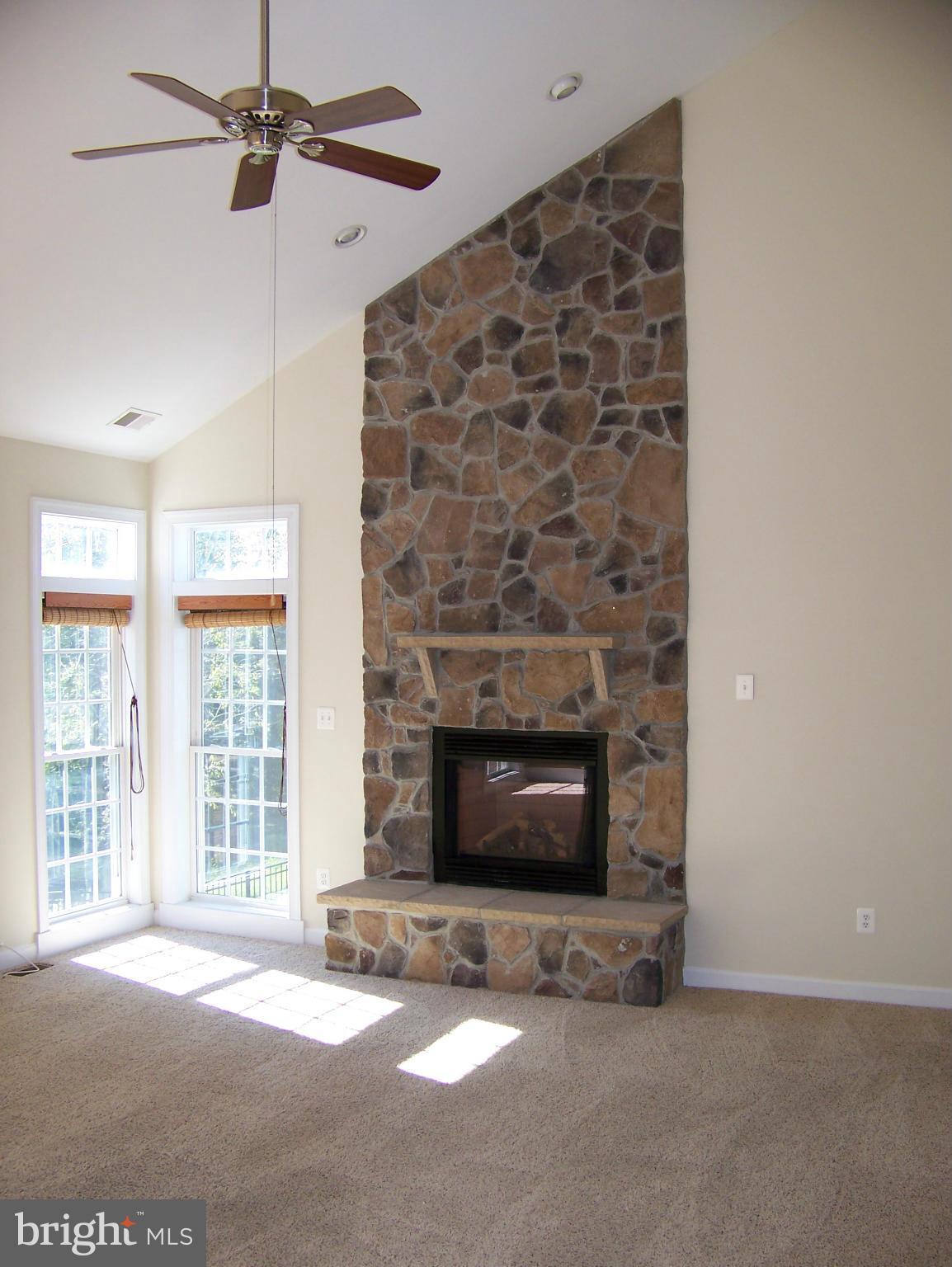 6837 Crickenberger Road New Market, MD 21774 - Photo 13 of 30 Family Room