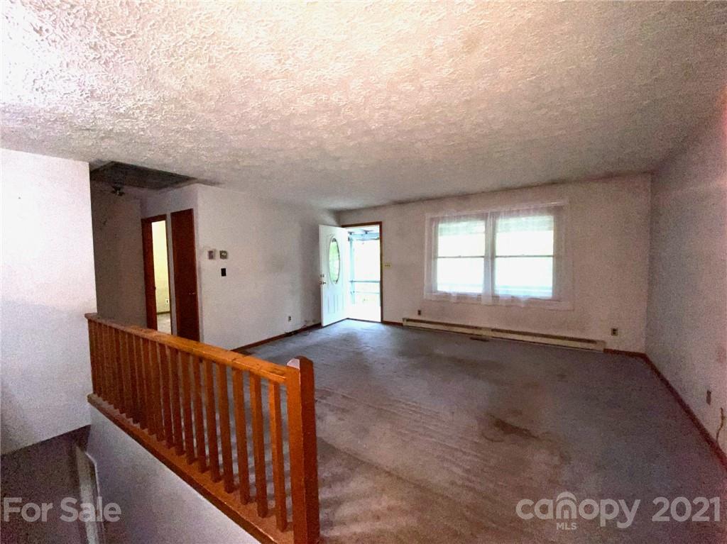 1209 Cannon Road Marion, NC 28752 - Photo 14 of 29 Gallery Image 14