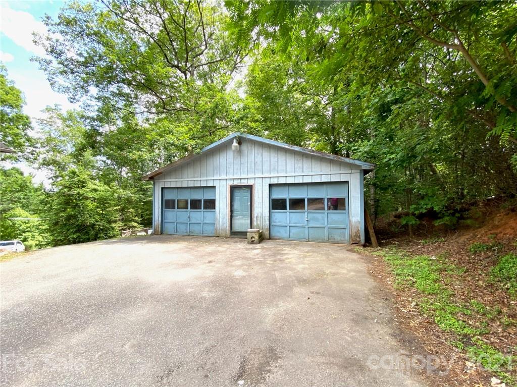 1209 Cannon Road Marion, NC 28752 - Photo 20 of 29 Gallery Image 20