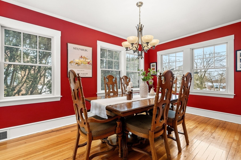 15 College Avenue Arlington, MA 02474 - Photo 13 of 41