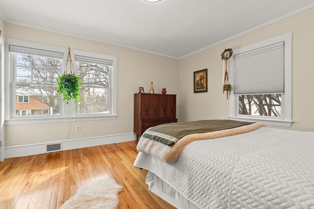 15 College Avenue Arlington, MA 02474 - Photo 16 of 41