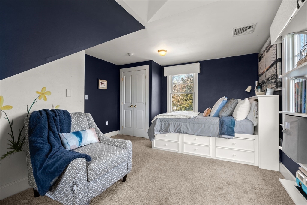 15 College Avenue Arlington, MA 02474 - Photo 33 of 41