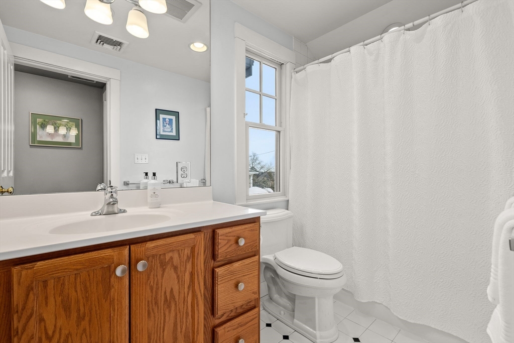 15 College Avenue Arlington, MA 02474 - Photo 34 of 41