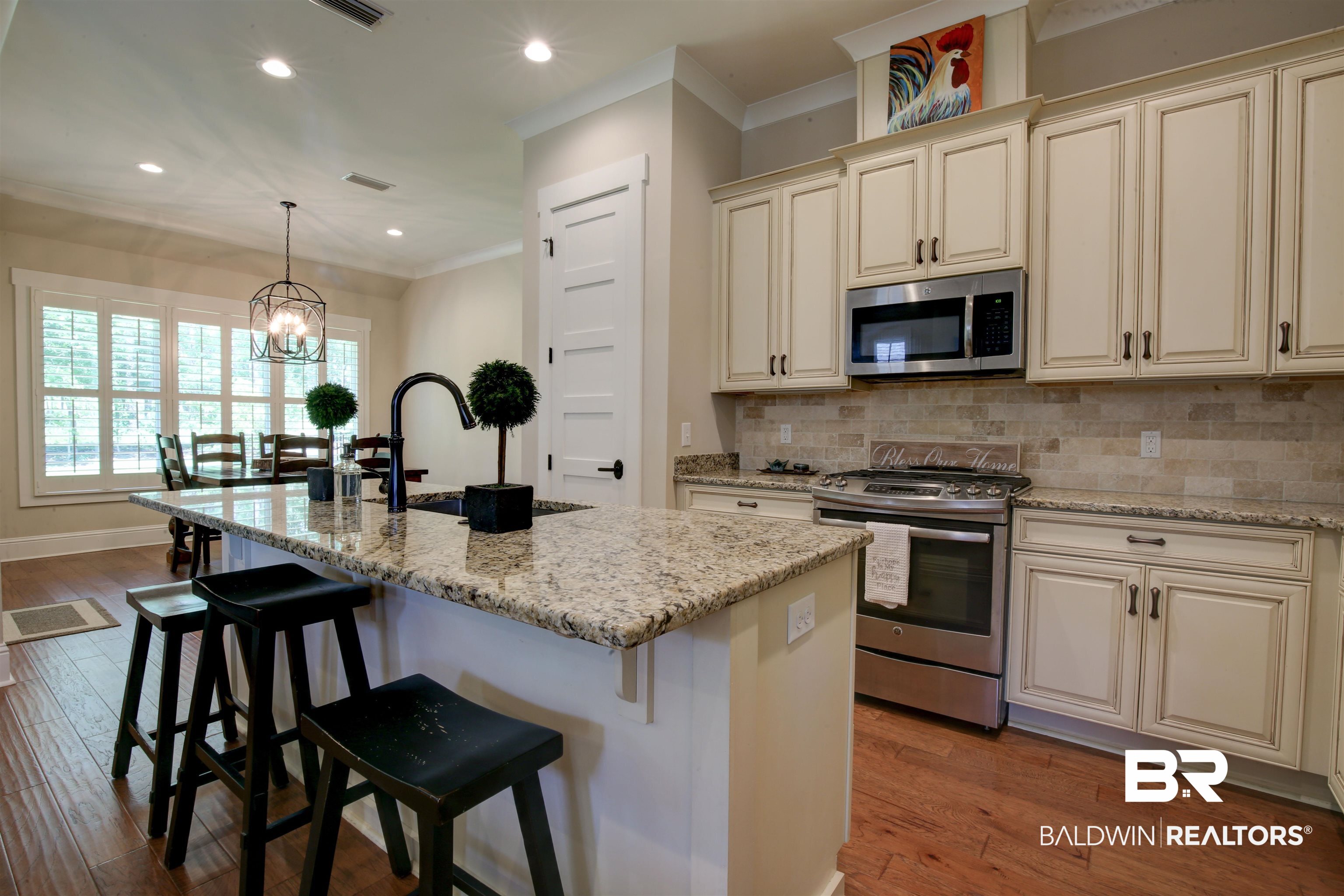 469 Colony Drive Fairhope, AL 36532 - Photo 5 of 31 Kitchen