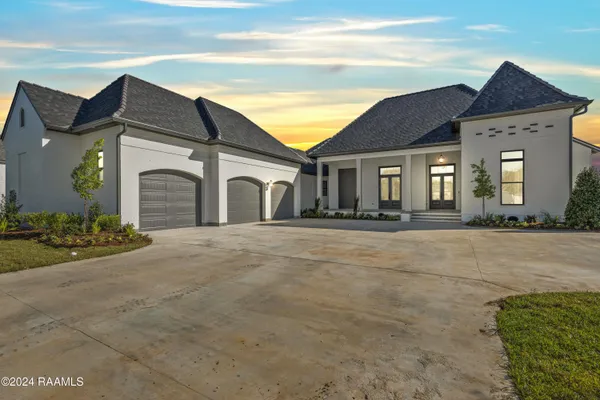 $5,750 | 109 Trailing Oaks Drive, Youngsville, LA 70592