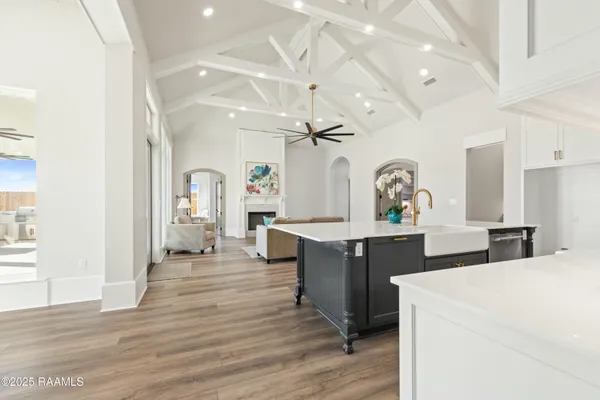 $5,750 | 109 Trailing Oaks Drive, Youngsville, LA 70592