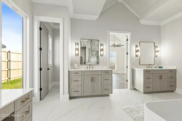 $5,750 | 109 Trailing Oaks Drive, Youngsville, LA 70592