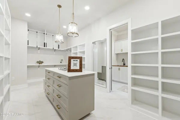 $5,750 | 109 Trailing Oaks Drive, Youngsville, LA 70592