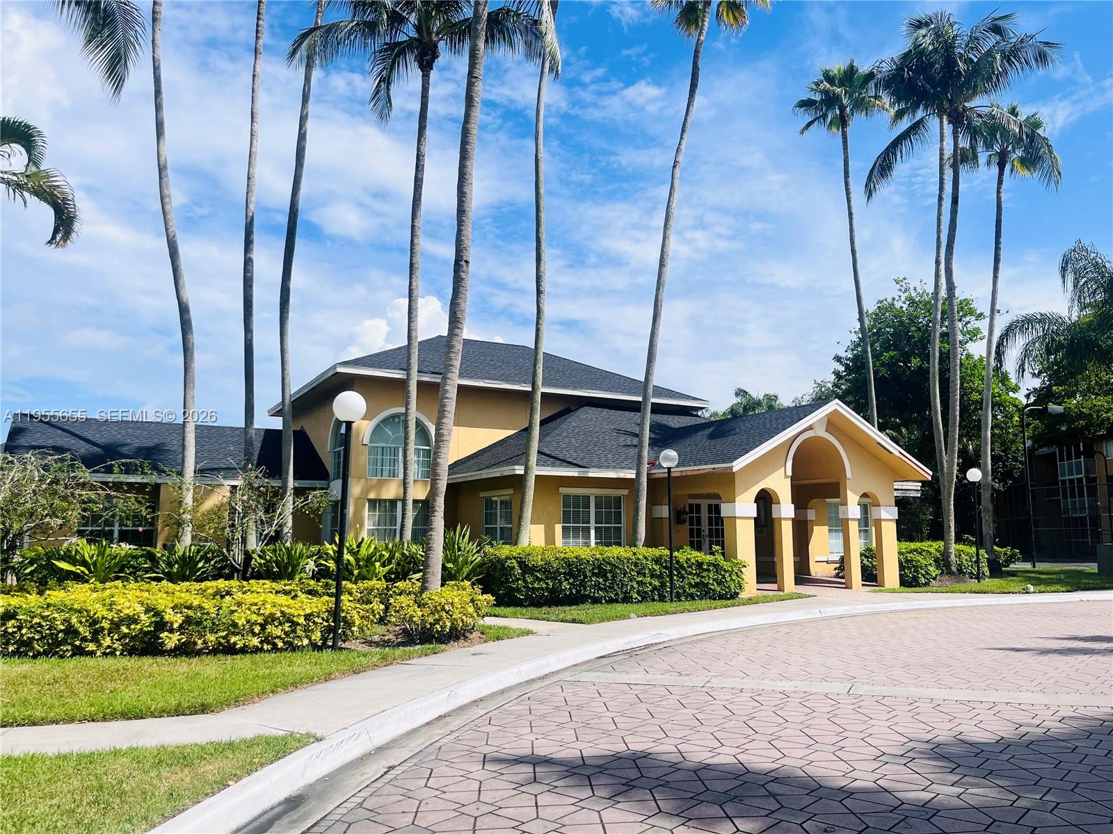 4045 West McNab Road, Unit G301 Pompano Beach, FL 33069 - Photo 4 of 6