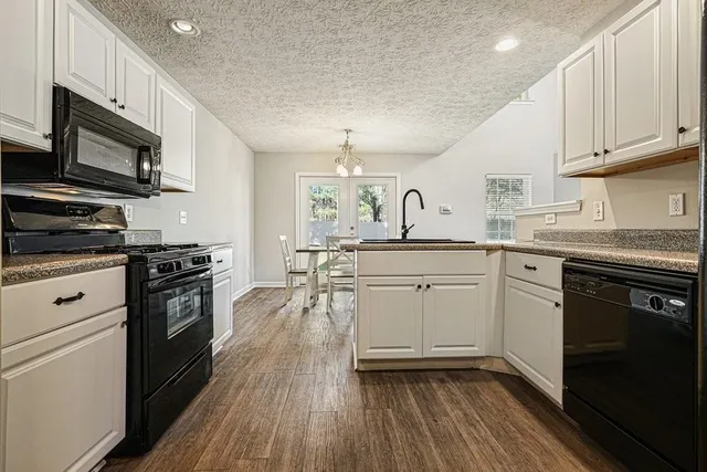 $330,000 | 190 Ilex Drive, Canton, GA 30114