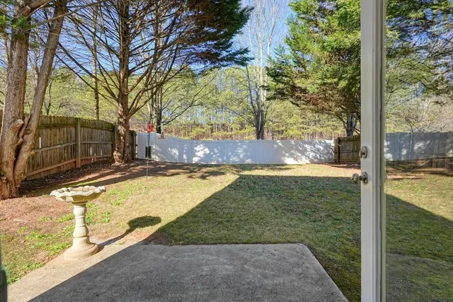 $330,000 | 190 Ilex Drive, Canton, GA 30114