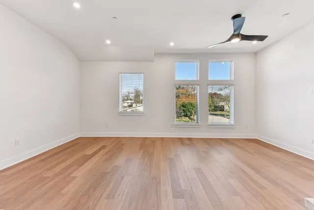 $524,999 | 200 West 56th Street, Unit 2102, Austin, TX 78751