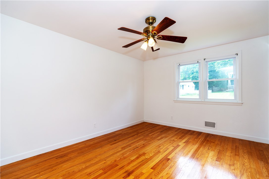 14 Viceroy Road Warwick, RI 02886 - Photo 11 of 40 Bedroom #1