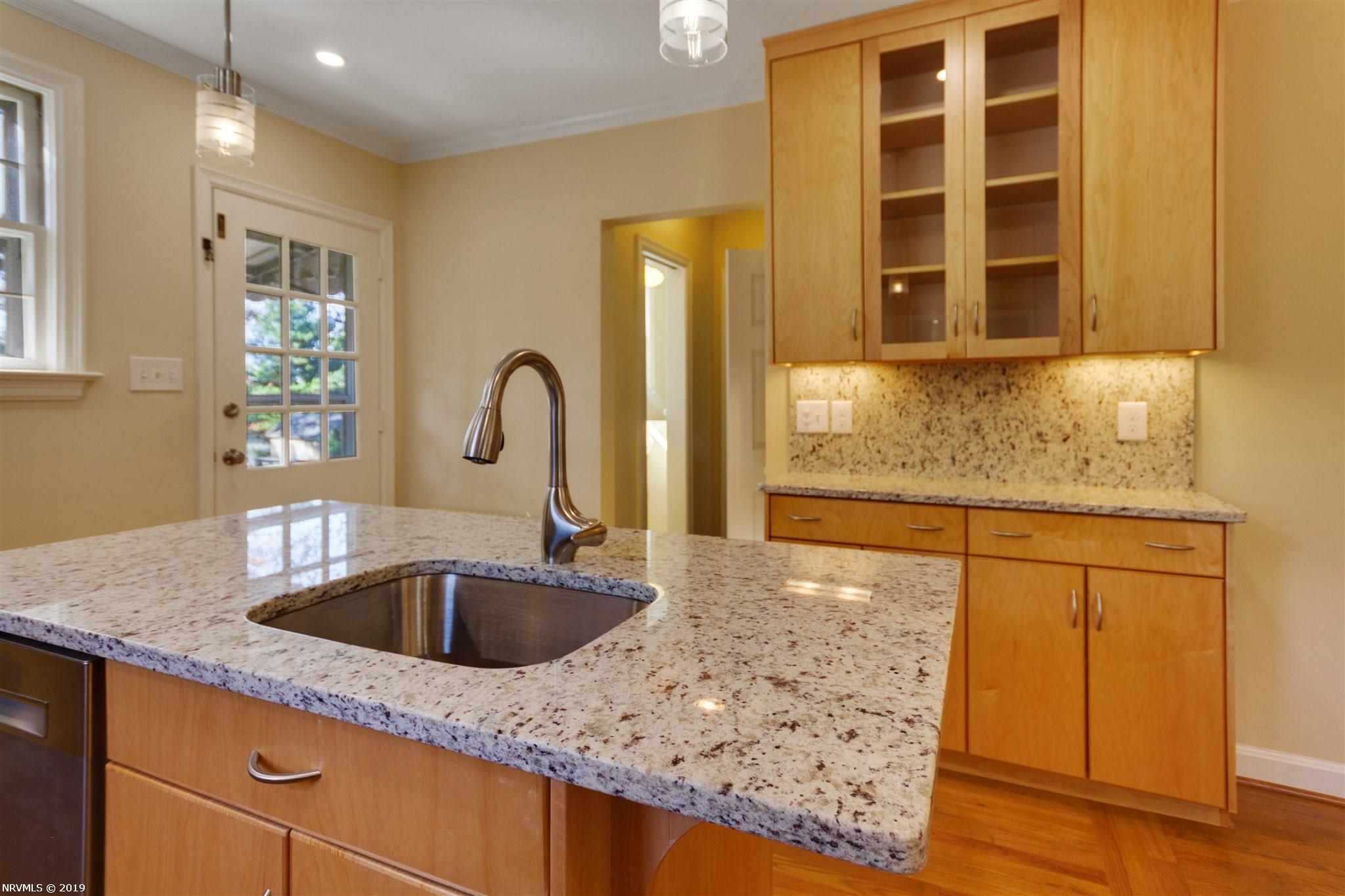 235 Overhill Road Christiansburg, VA 24073 - Photo 13 of 57 Gallery Image 13
