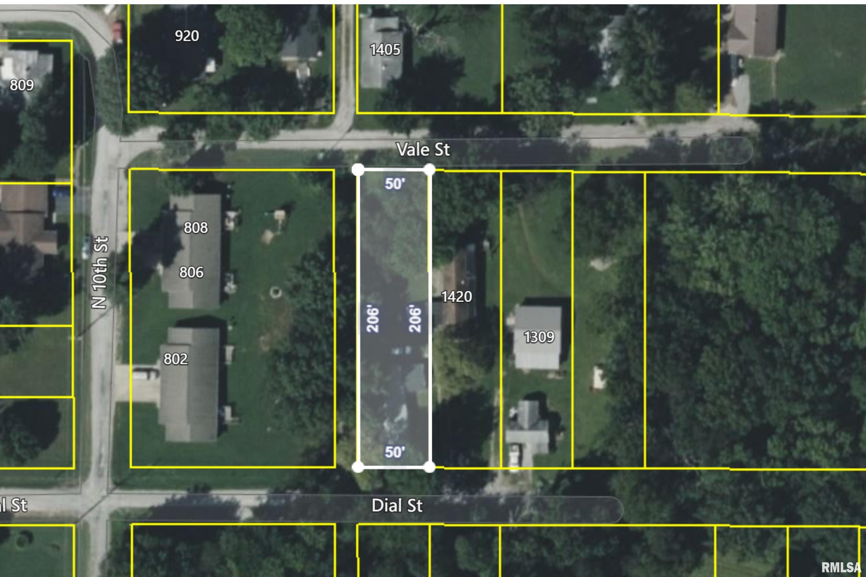 1100 Dial Street Benton, IL 62812 - Photo 2 of 12