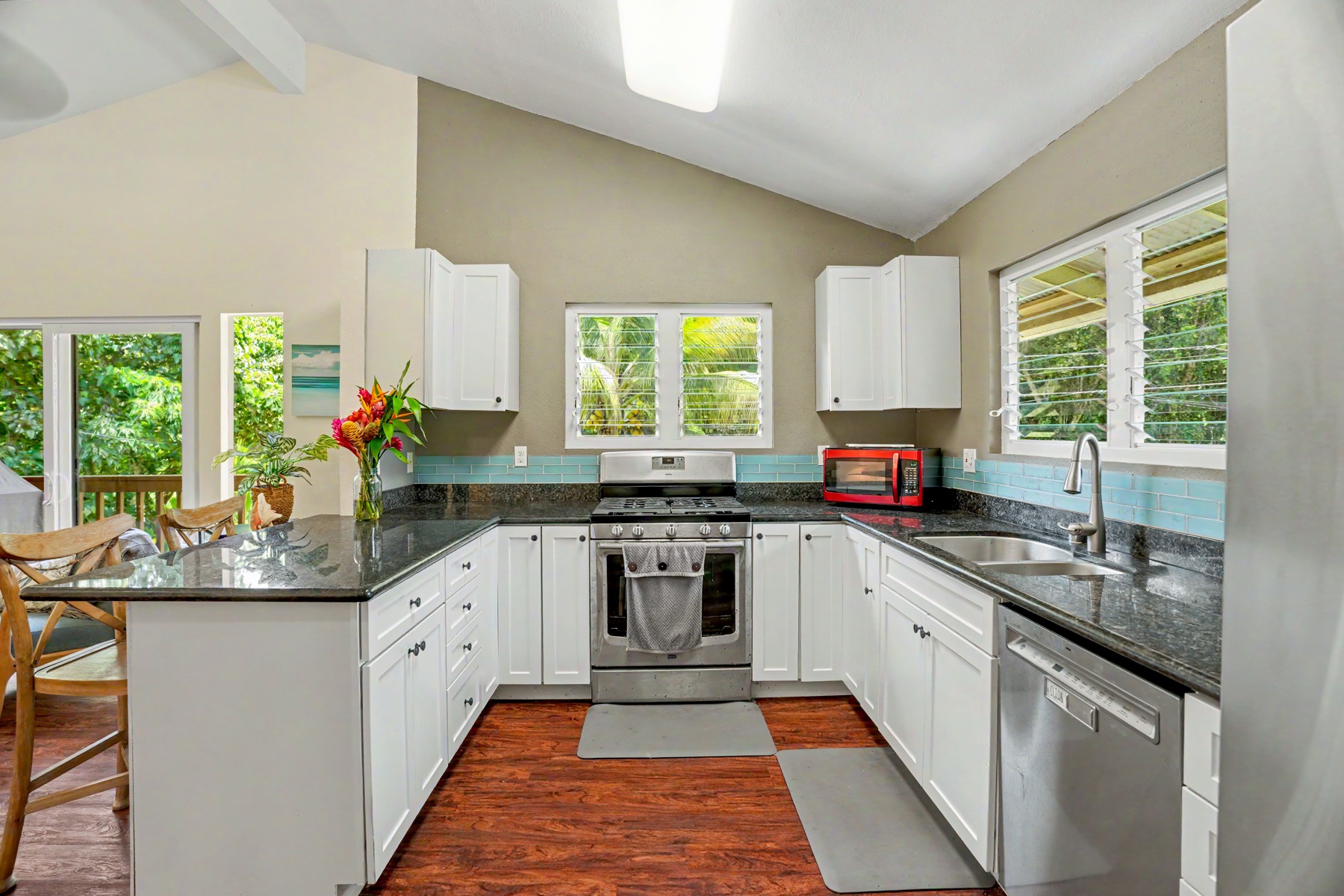 5601 Hauaala Road Kapaa, HI 96746 - Photo 6 of 28 Gallery Image 6