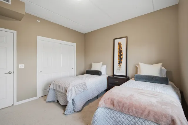 $355,000 | 1479 North Milwaukee Avenue, Unit 312, Libertyville, IL 60048