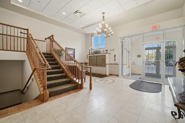 $355,000 | 1479 North Milwaukee Avenue, Unit 312, Libertyville, IL 60048