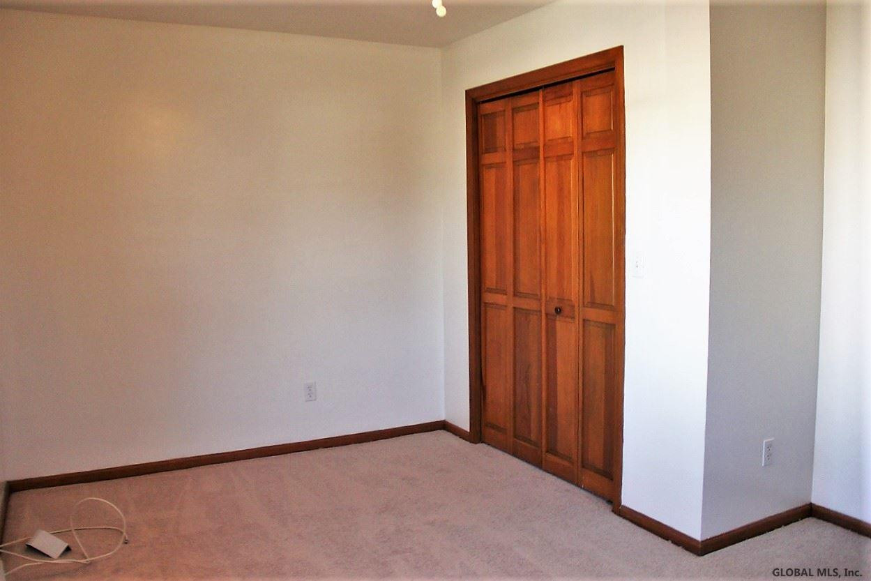 81 Osborne Road Colonie, NY 12205 - Photo 12 of 23 Photo 12